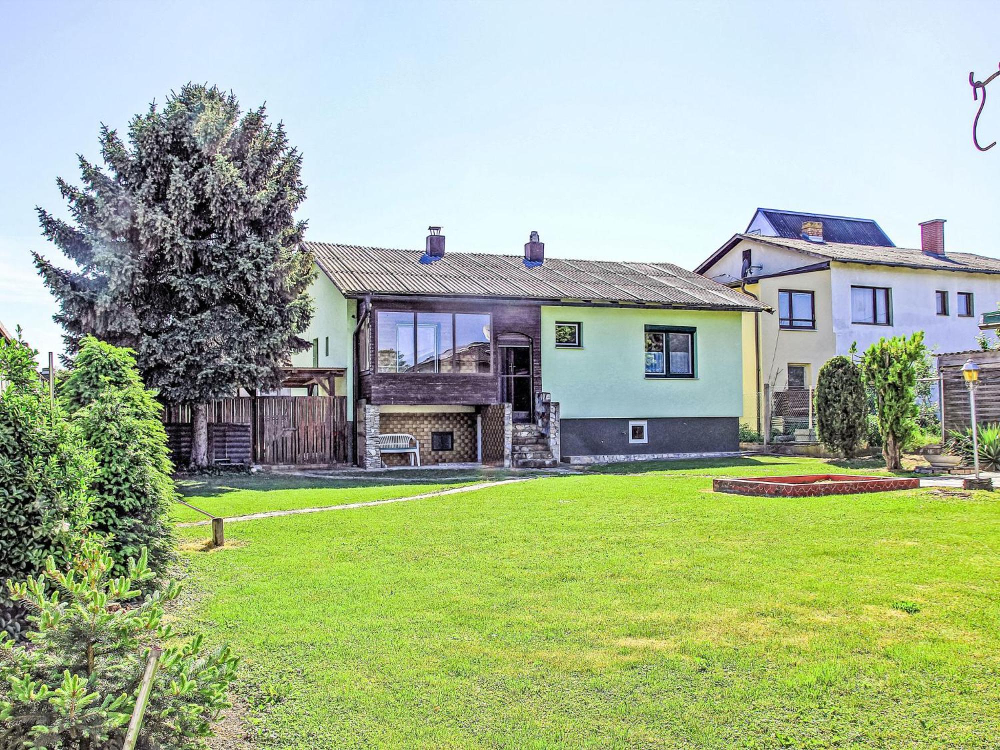 Holiday Home Romy By Interhome Mannsdorf an der Donau Exterior photo